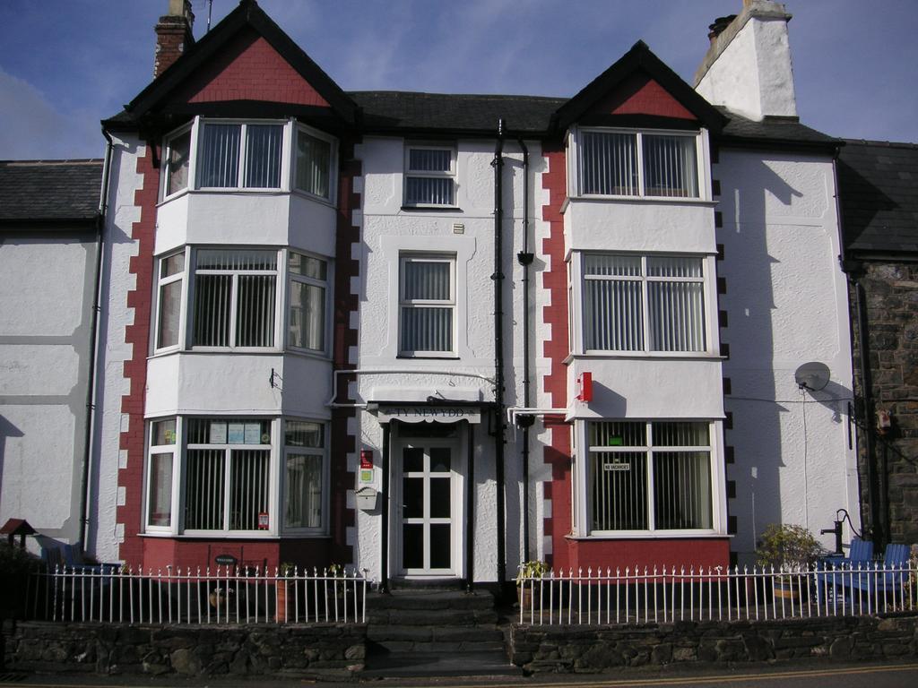 Ty Newydd Guest House Trefriw Eksteriør billede